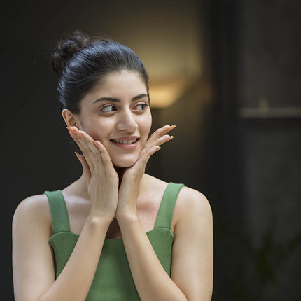 ঘুমের সময় ত্বককে দিন নতুন প্রাণ